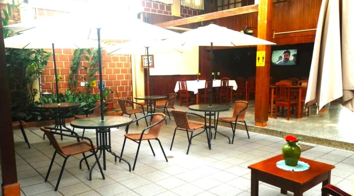 Hospedaje El Virrey Pucallpa Exterior foto